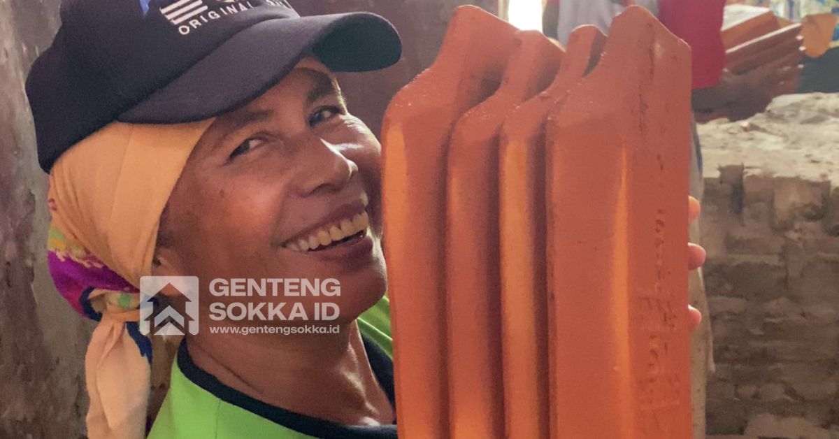 Perbandingan Genteng Sokka Plentong dan Sokka Kodok